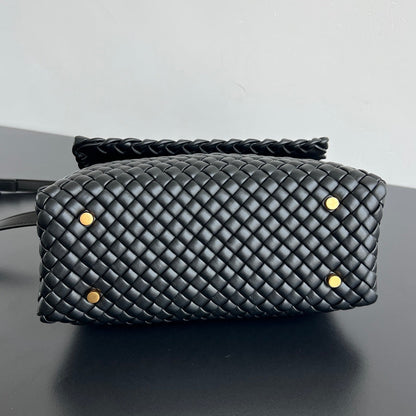 BOTTEGA VENETA PATTI SHOULDER BAG 26 IN BLACK LAMBSKIN