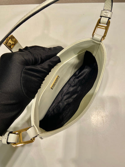 PRADA CLEO SHOULDER BAG 22 IN WHITE BRUSHED LAMBSKIN WITH CLASP CLOSURE