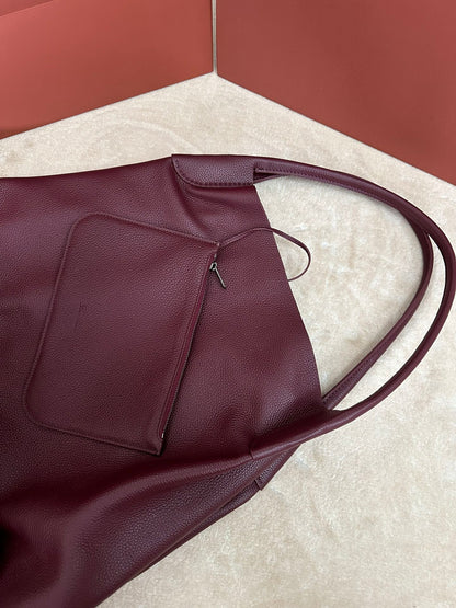 LORO PIANA BALE HOBO EXTRA LARGE 40 BAG IN MULBERRY PURPLE CALFSKIN