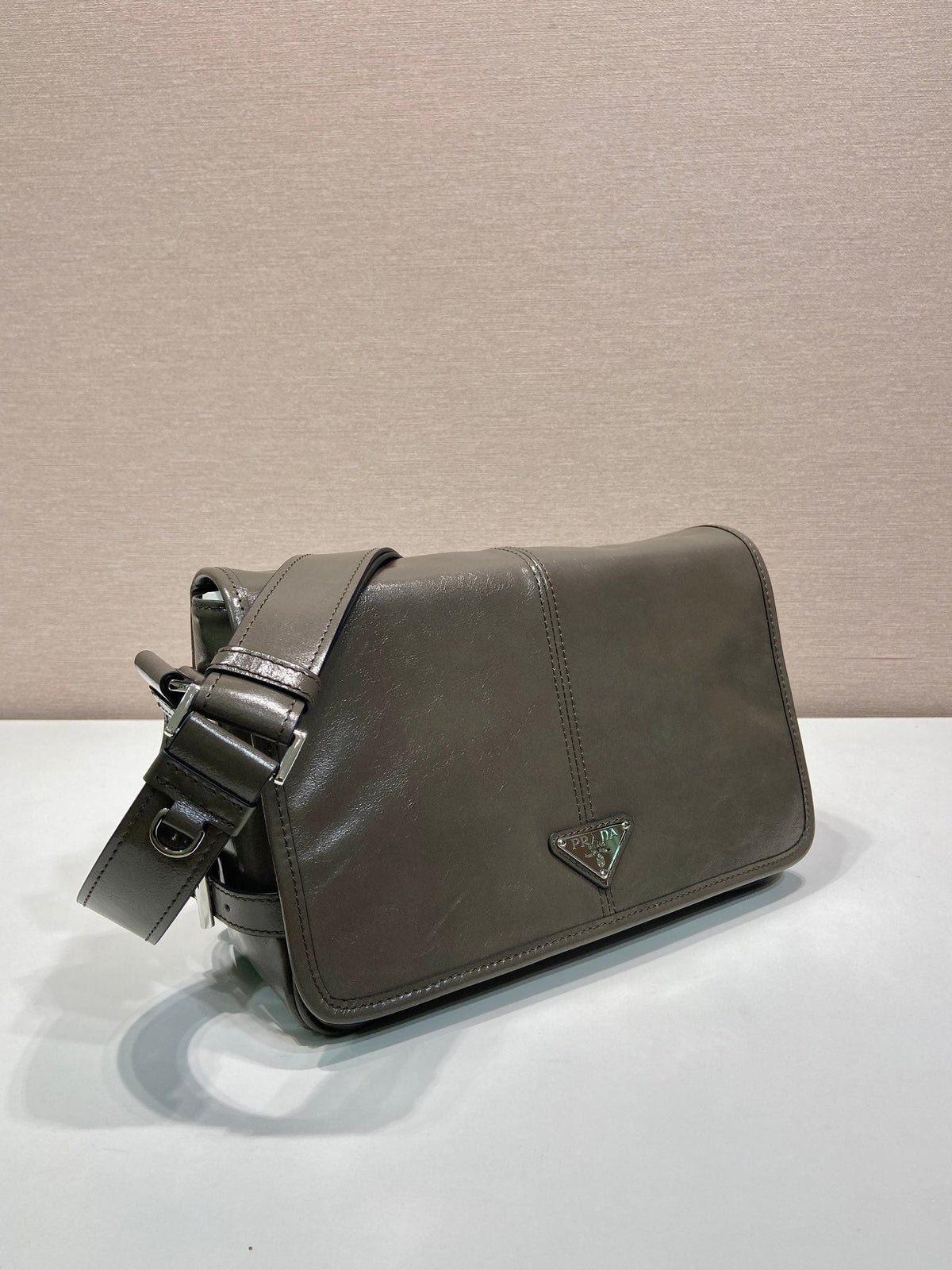 PRADA MESSENGER BAG 30 IN TROUT GRAY SOFT AND SHINY CALFSKIN