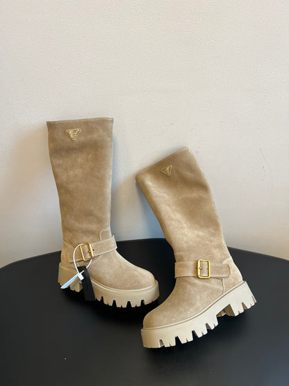 PRADA 25S HIGH-CUT PLATFORM BOOTS IN RK BEIGE SUEDE WITH GOLD HARDWARE
