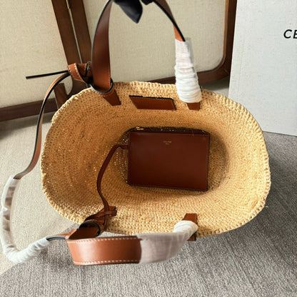 CELINE TEEN SUPPLE  CLASSIC PANIER IN RAFFIA AND CALFSKIN TAN