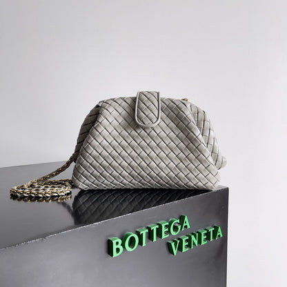 BOTTEGA VENETA Teen Lauren 1980 With Chain 27 PEARL CALFSKIN GHW
