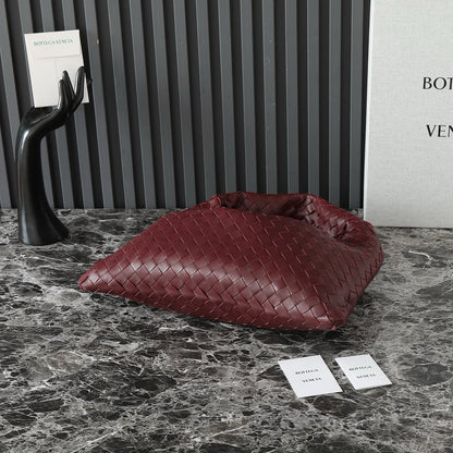 BOTTEGA VENETA LARGE HOP 54 IN BURGUNDY LAMBSKIN