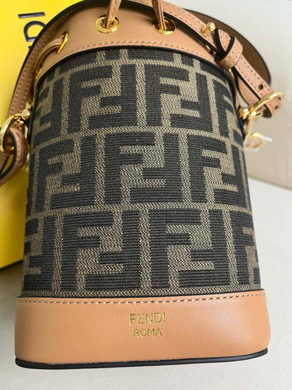 FENDI MON TRESOR 18 IN BROWN CALFSKIN