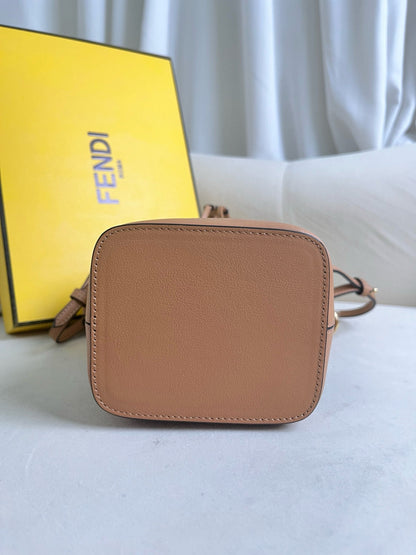 FENDI MON TRESOR 18 IN BROWN CALFSKIN