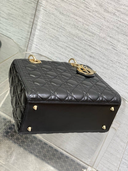 DIOR MEDIUM LADY BAG 24 IN BLACK CALFSKIN GOLD HARDWARE