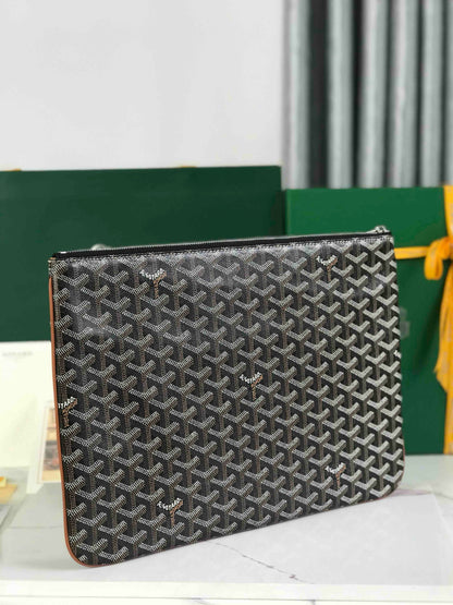 GOYARD SENAT POCHETTE IN NAVY BLUE GOYARDINE CANVAS