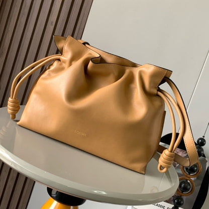 LOEWE LOE MEDIUM 30 FLAMENCO KNOT IN BEIGE LAMBSKIN