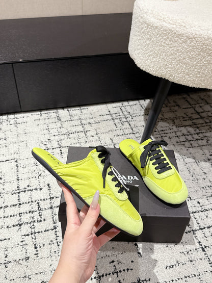 PRADA 25S DEXUN MULE IN LIME GREEN SUEDE LEATHER