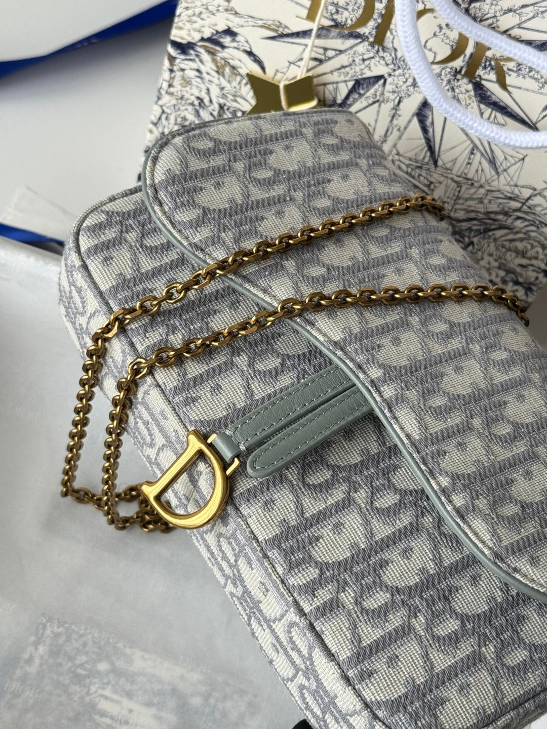 DIOR 25S MEDIUM SADDLE POUCH WITH CHAIN 21 IN GRAY DIOR OBLIQUE JACQUARD CANVAS