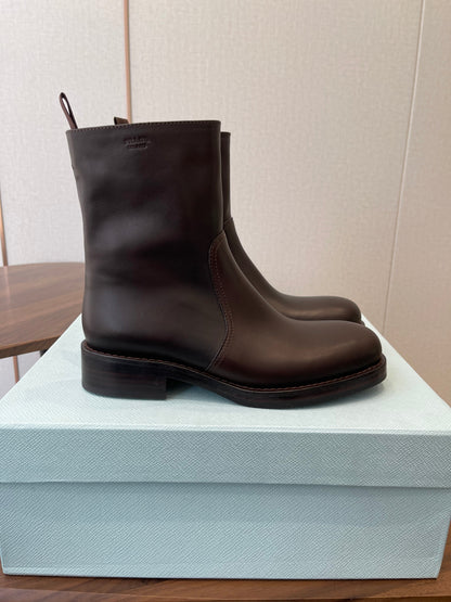 PRADA 25S COWBOY BOOTS IN RK BROWN CALFSKIN
