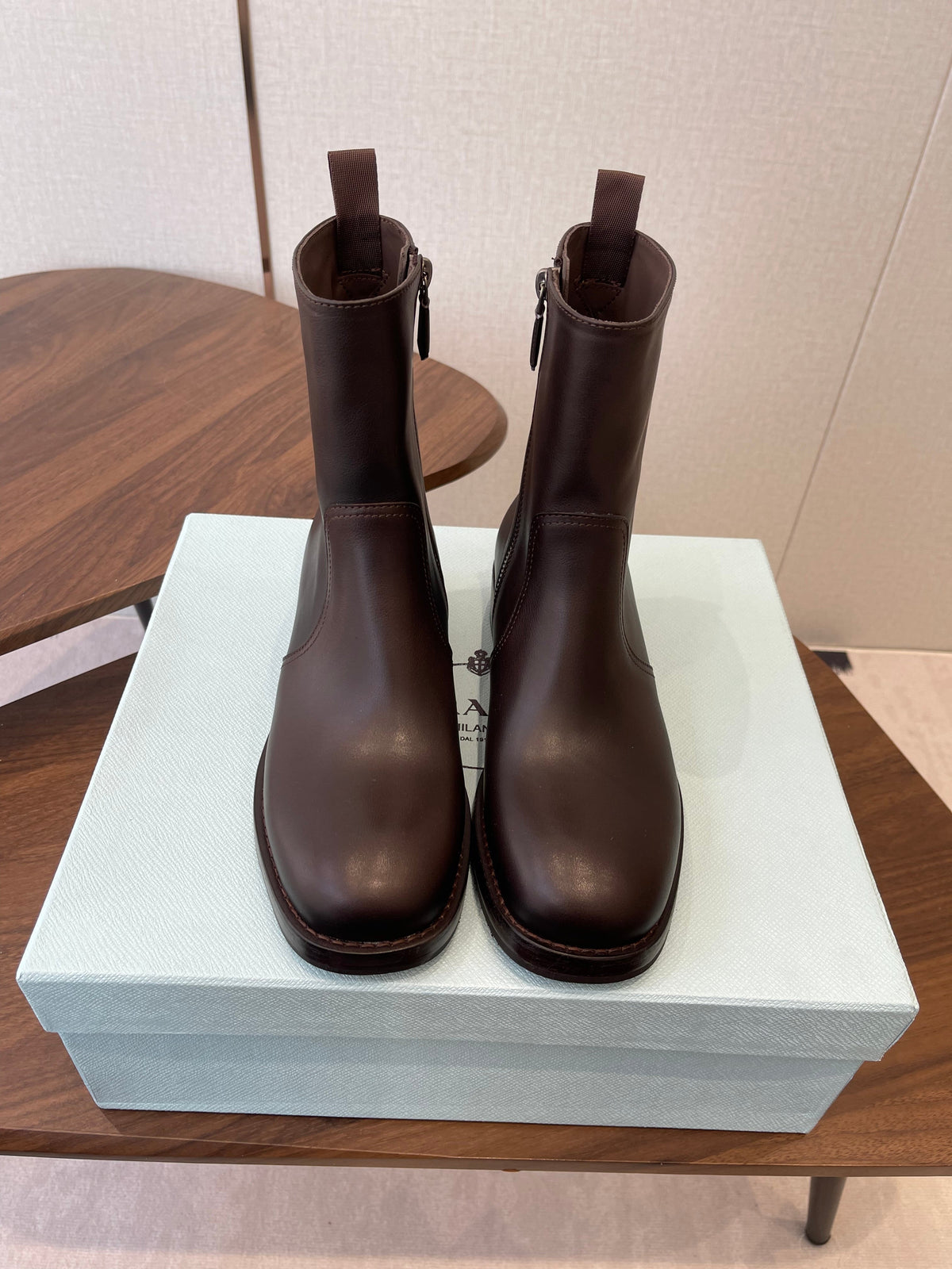 PRADA 25S COWBOY BOOTS IN RK BROWN CALFSKIN