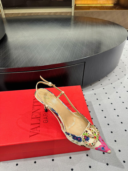 VLTN HIGH SLINGBACK 25S 80 MM IN WHITE MIX PINK FABRIC AND CALFSKIN