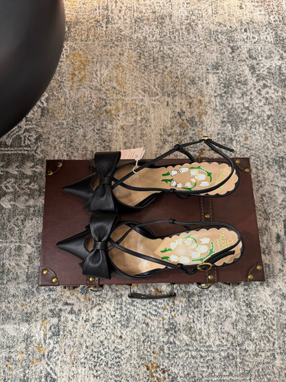 VLTN HIGH HEEL 25S 80 MM IN BLACK CALFSKIN WITH BOW
