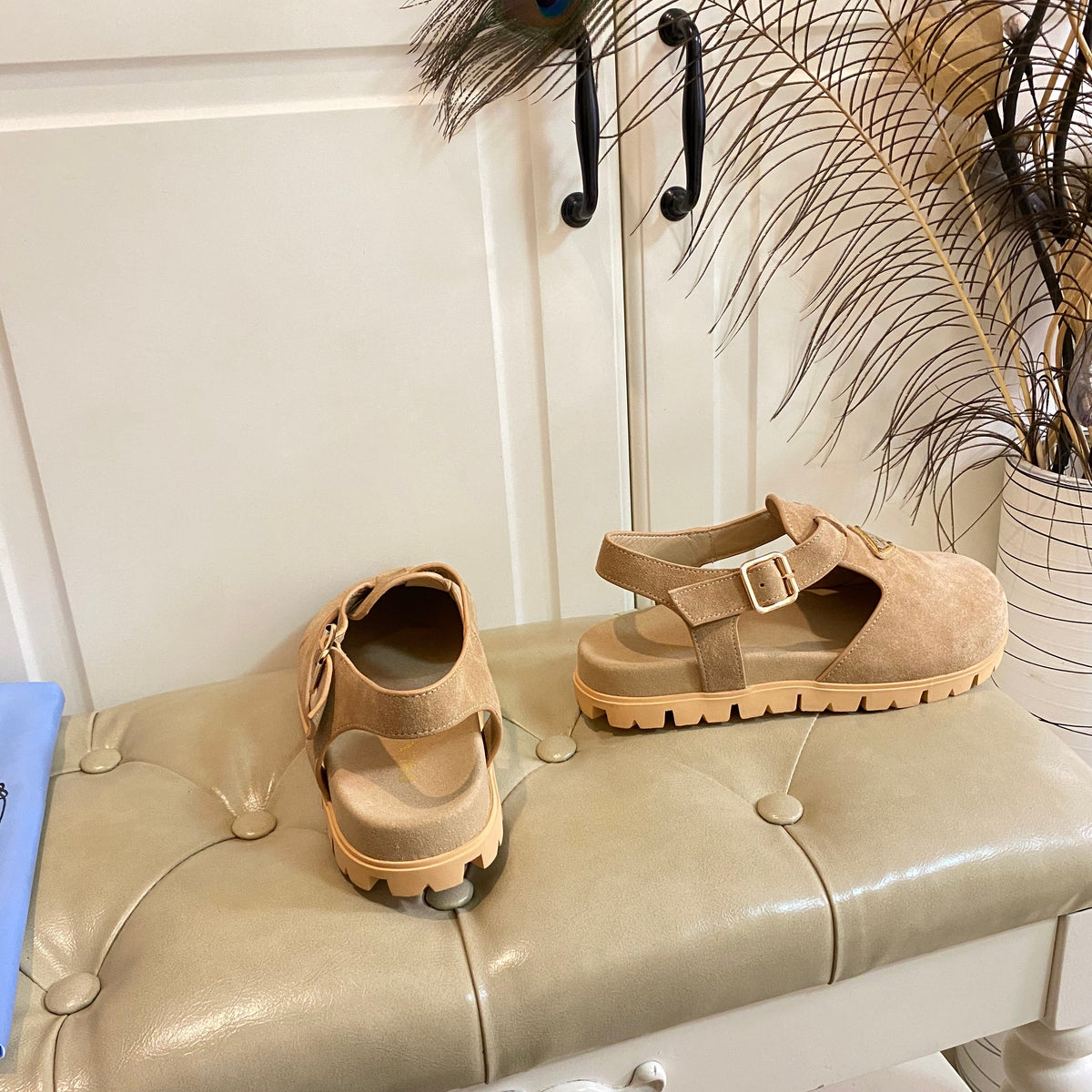 PRADA RUBBER SOLE SANLS IN RK BEIGE SUEDE