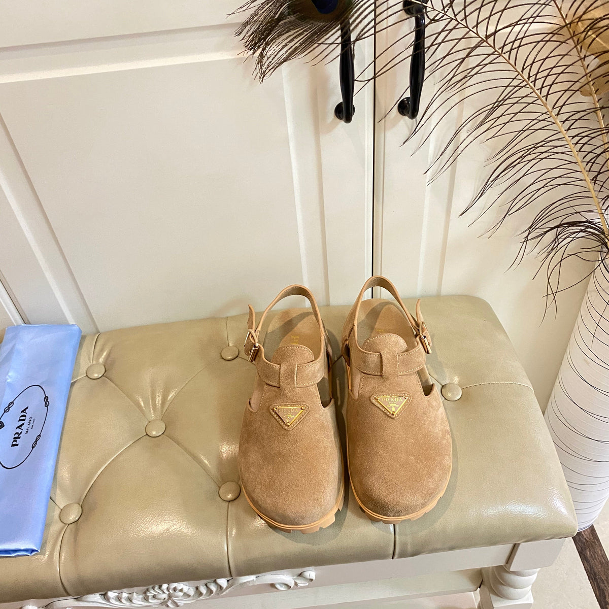 PRADA RUBBER SOLE SANLS IN RK BEIGE SUEDE