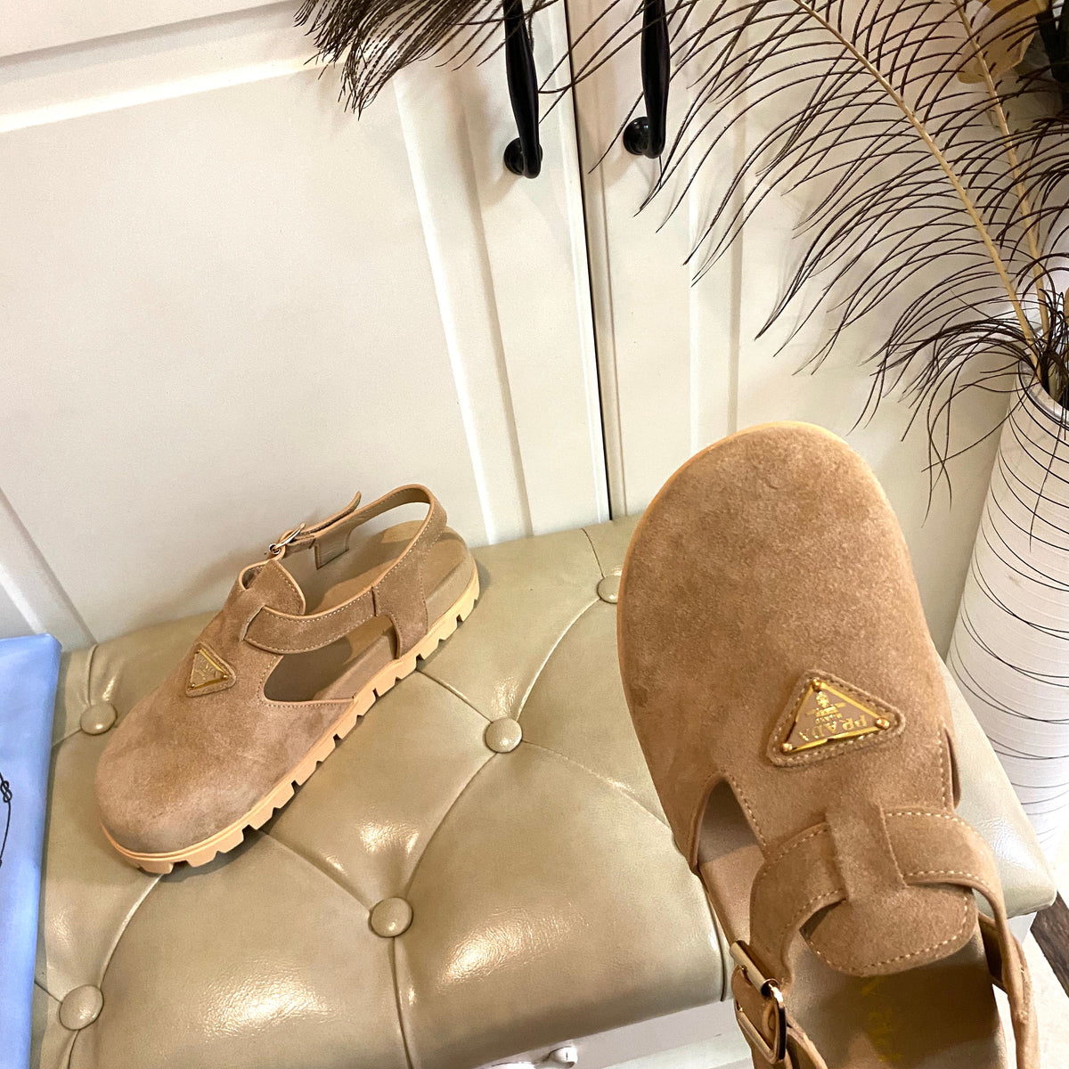 PRADA RUBBER SOLE SANLS IN RK BEIGE SUEDE