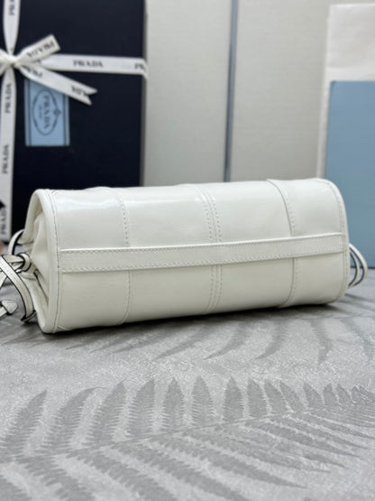 PRADA 25S BONNIE MINI HANDBAG 23 IN WHITE CALFSKIN GOLD HARDWRE