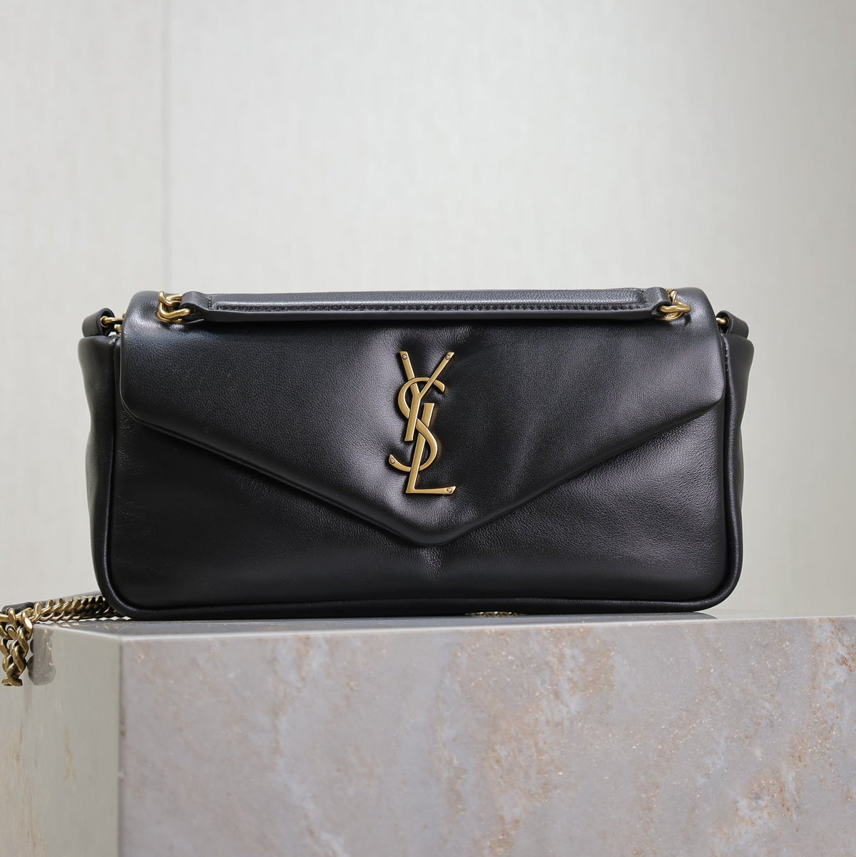 SAINT LAURENT YSL 25S CALYPSO HANDBAG 26 IN BLACK LAMBSKIN GOLD HARDWRE