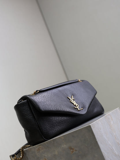 SAINT LAURENT YSL 25S CALYPSO 30 IN BLACK GRAINED CALFSKIN GOLD HARDWARE