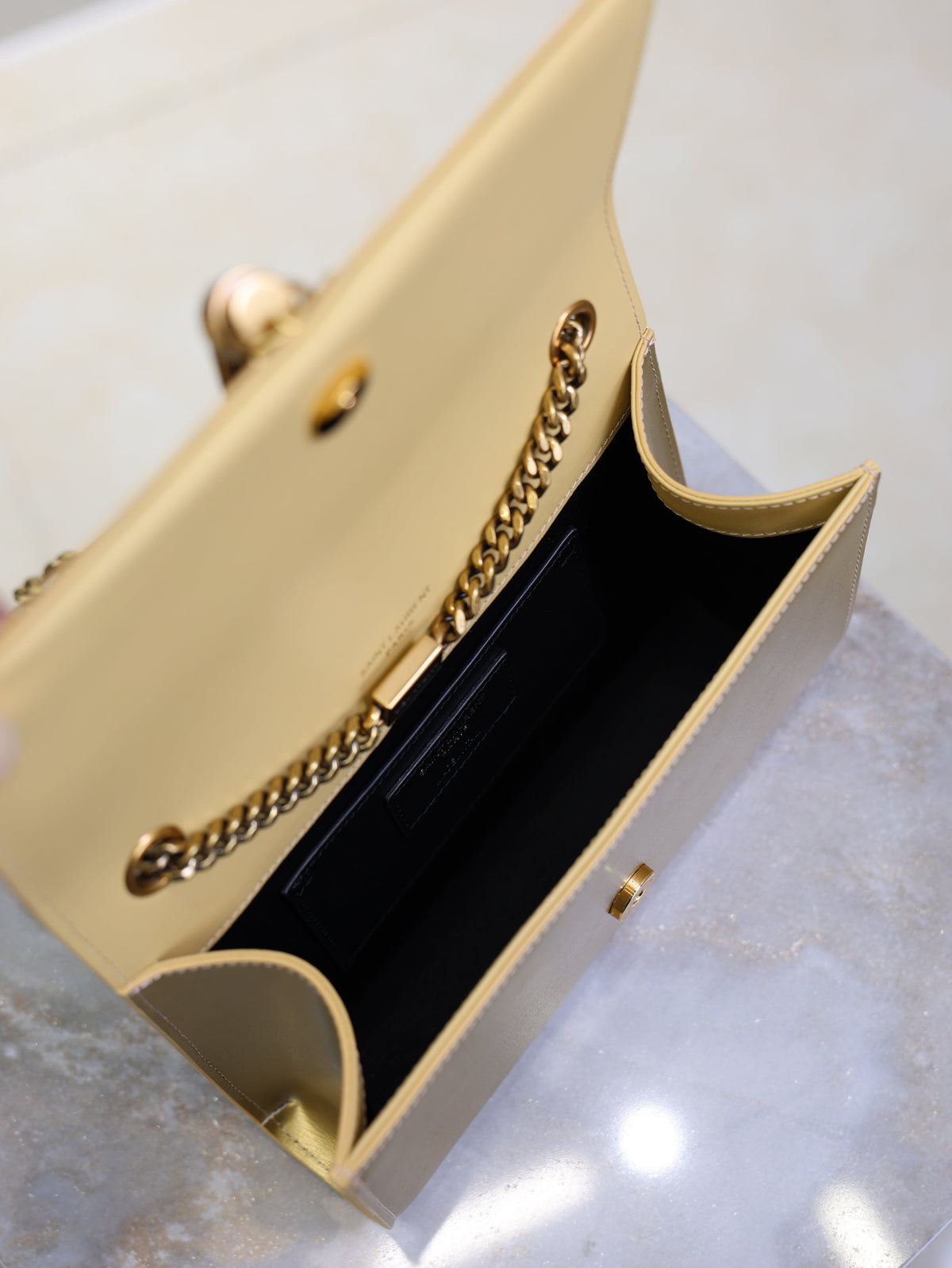 SAINT LAURENT YSL 25S KATE TASSEL 20 IN GOLD METALLIC CALFSKIN GOLD HARDWARE