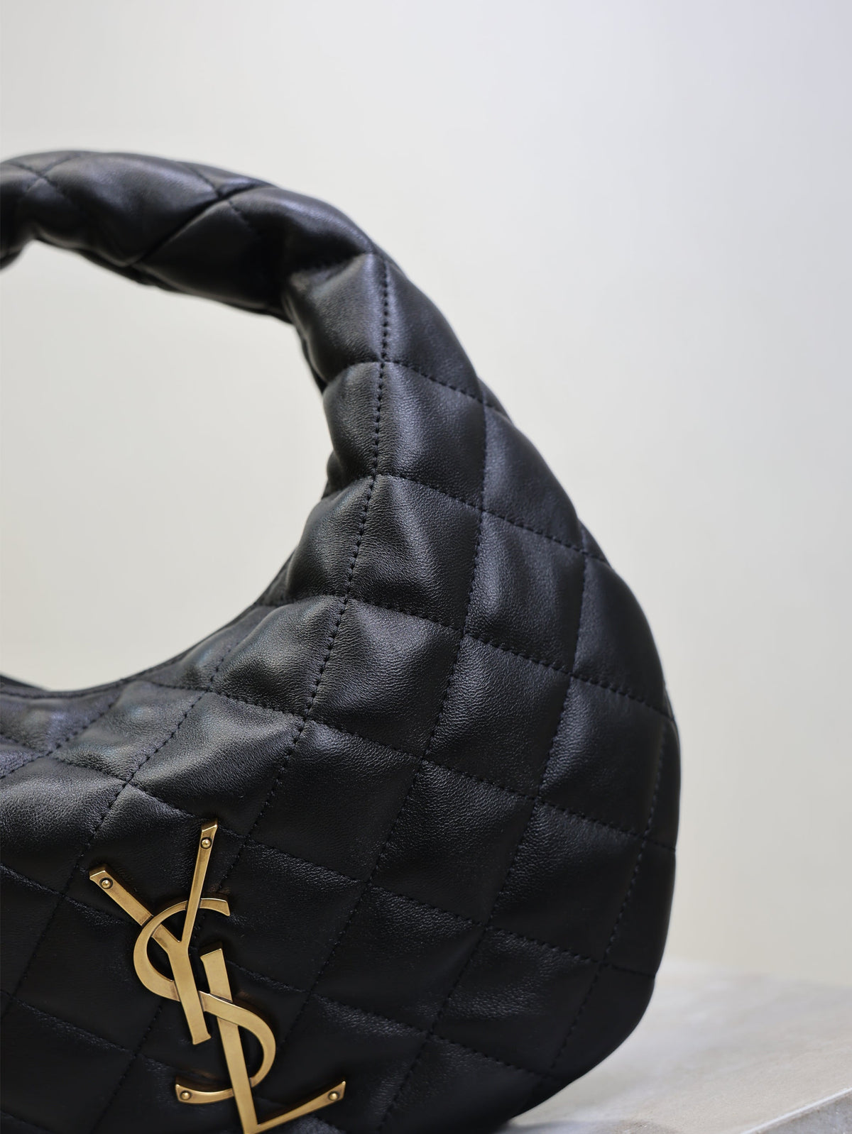 SAINT LAURENT YSL 25S ICARE BABY 17 IN BLACK QUILTED CALFSKIN GOLD HARDWARE
