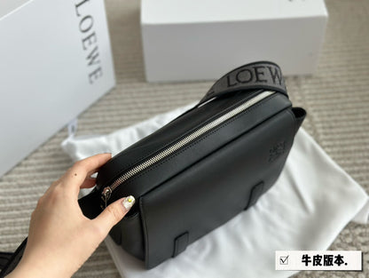 LOEWE XS MILITARY MESSENGER 25 BAG IN BLACK CALFSKIN