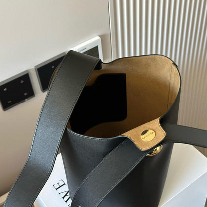 LOEWE LOE MEDIUM 25 PEBBLE BUCKET IN BLACK MELLOW CALFSKIN