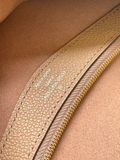 LOUIS VUITTON DIANE 23 IN WARM TAN BROWN EMBOSSED GRAINED CALFSKIN