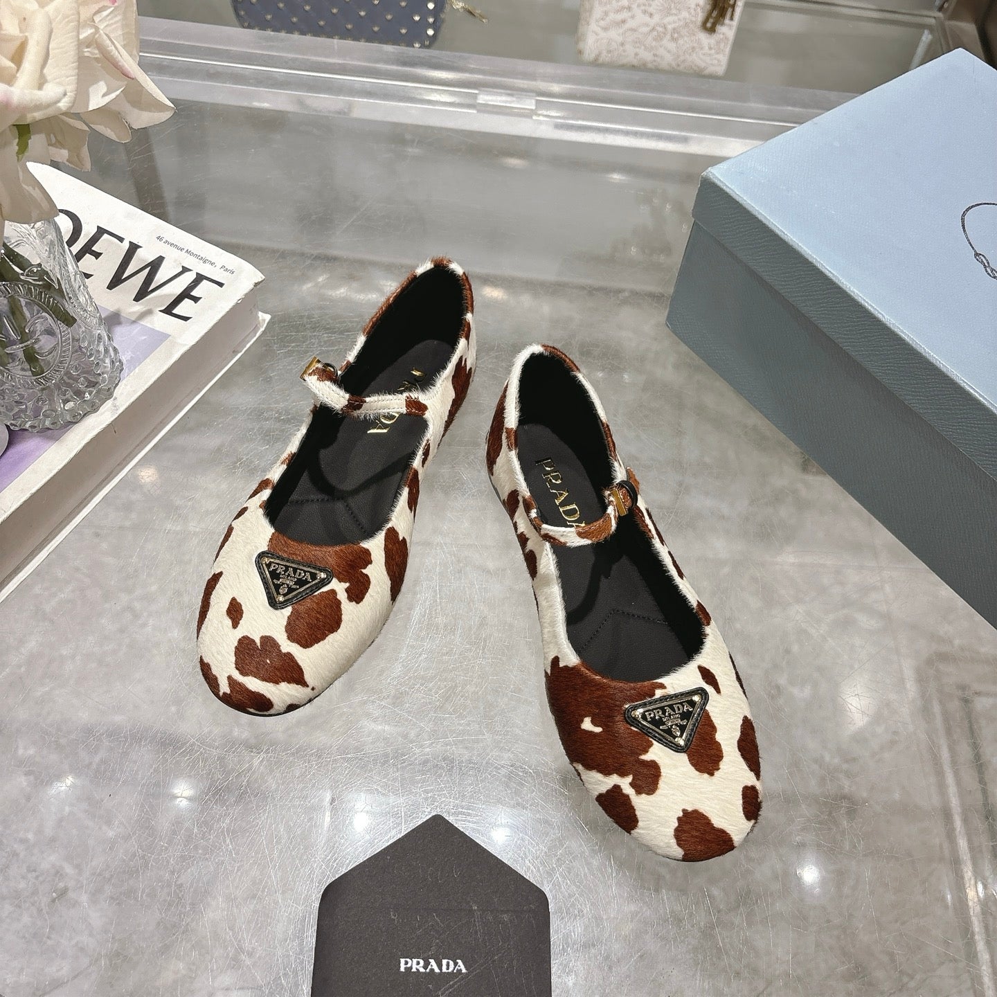 PRADA 25S MARY JANE BALLETS IN BROWN MIX CREAM WHITE HORSEHAIR FABRIC