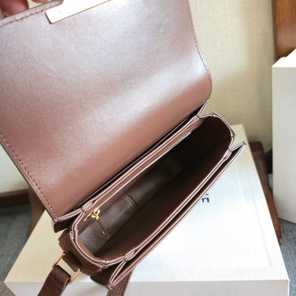 CELINE 25S TEEN TRIOMPHE BAG 18MM IN DARK BROWN GRAINED NUBUCK CALFSKIN