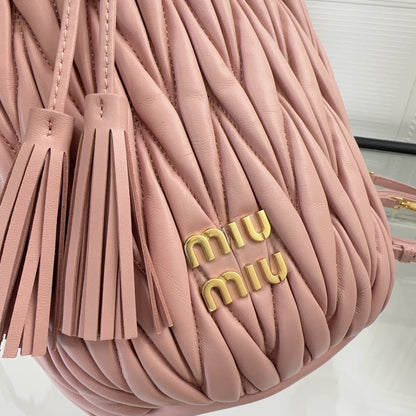 MIU MIU MATELASSÉ HANDBAG 20 IN LIGHT PINK LAMBSKIN