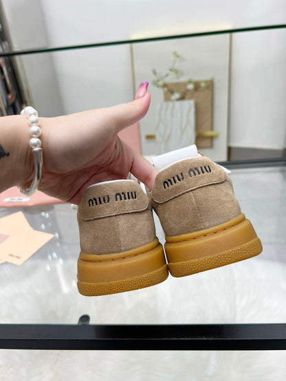 ECRU SNEAKERS IN BROWN BLEACHED SUEDE