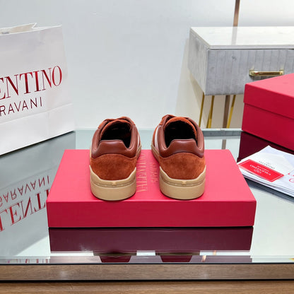 VALENTINO 25S UPVILLAGE SNEAKERS IN WHITE MIX DARK ORANGE SUEDE