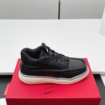 VALENTINO 25S RUNBOOT SNEAKERS IN BLACK LAMBSKIN
