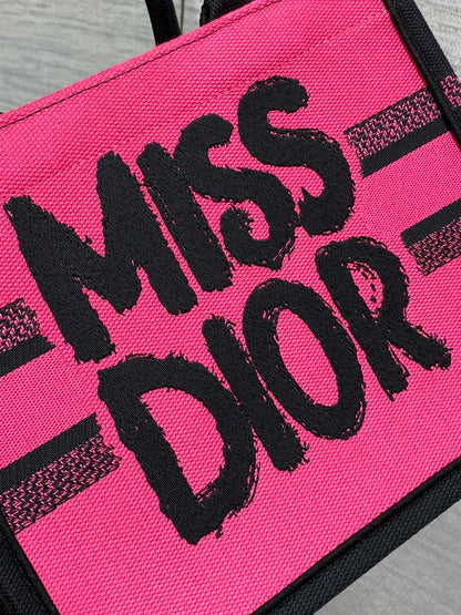DIOR BOOK TOTE 26 CM IN COLORFUL CANVAS 226509