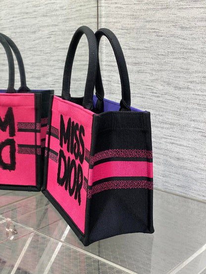 DIOR BOOK TOTE 26 CM IN COLORFUL CANVAS 226509