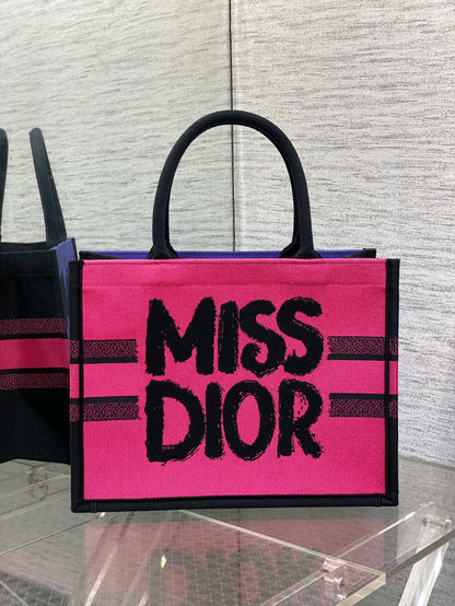 DIOR MEDIUM BOOK TOTE 36 IN COLORFUL CANVAS 226510