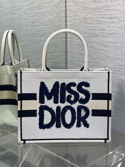 DIOR MEDIUM BOOK TOTE 36 IN WHITE MIX BLACK CANVAS 226504