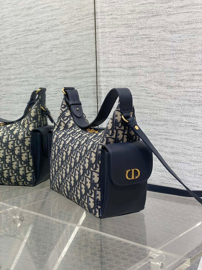 DIOR 25S MEDIUM D-DREAM BAG 24 IN BLUE  OBLIQUE JACQUARD AND SMOOTH CALFSKIN