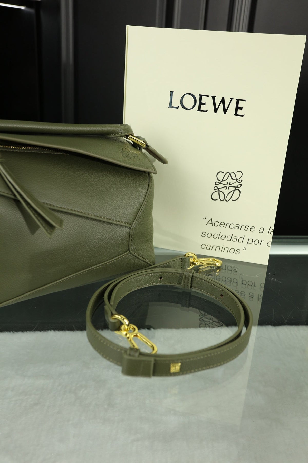 LOEWE LOE MINI PUZZLE 23 BAG IN DARK OLIVE GREEN CALFSKIN