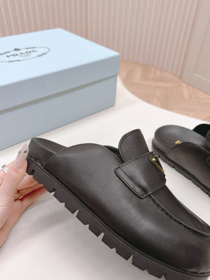 PRADA SABOTS MULES BLACK CALFSKIN