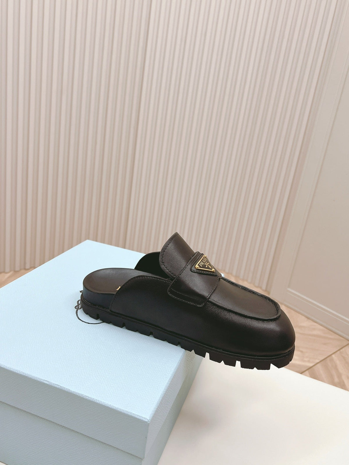 PRADA SABOTS MULES BLACK CALFSKIN