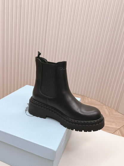 PRADA BRUSHED BOOTIES BLACK CALFSKIN