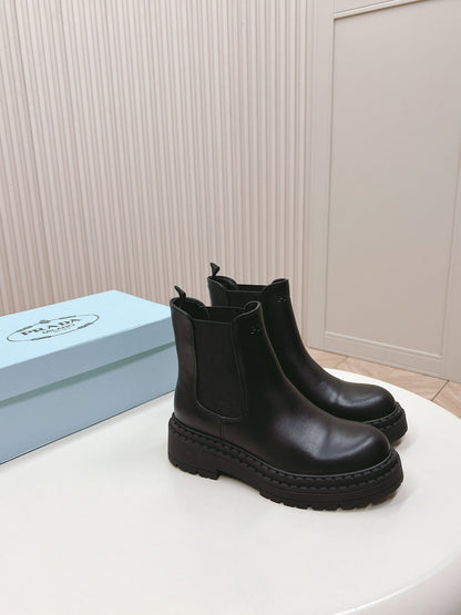 PRADA BRUSHED BOOTIES BLACK CALFSKIN