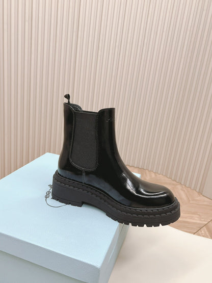 PRADA BRUSHED BOOTIES GLOSSY BLACK CALFSKIN