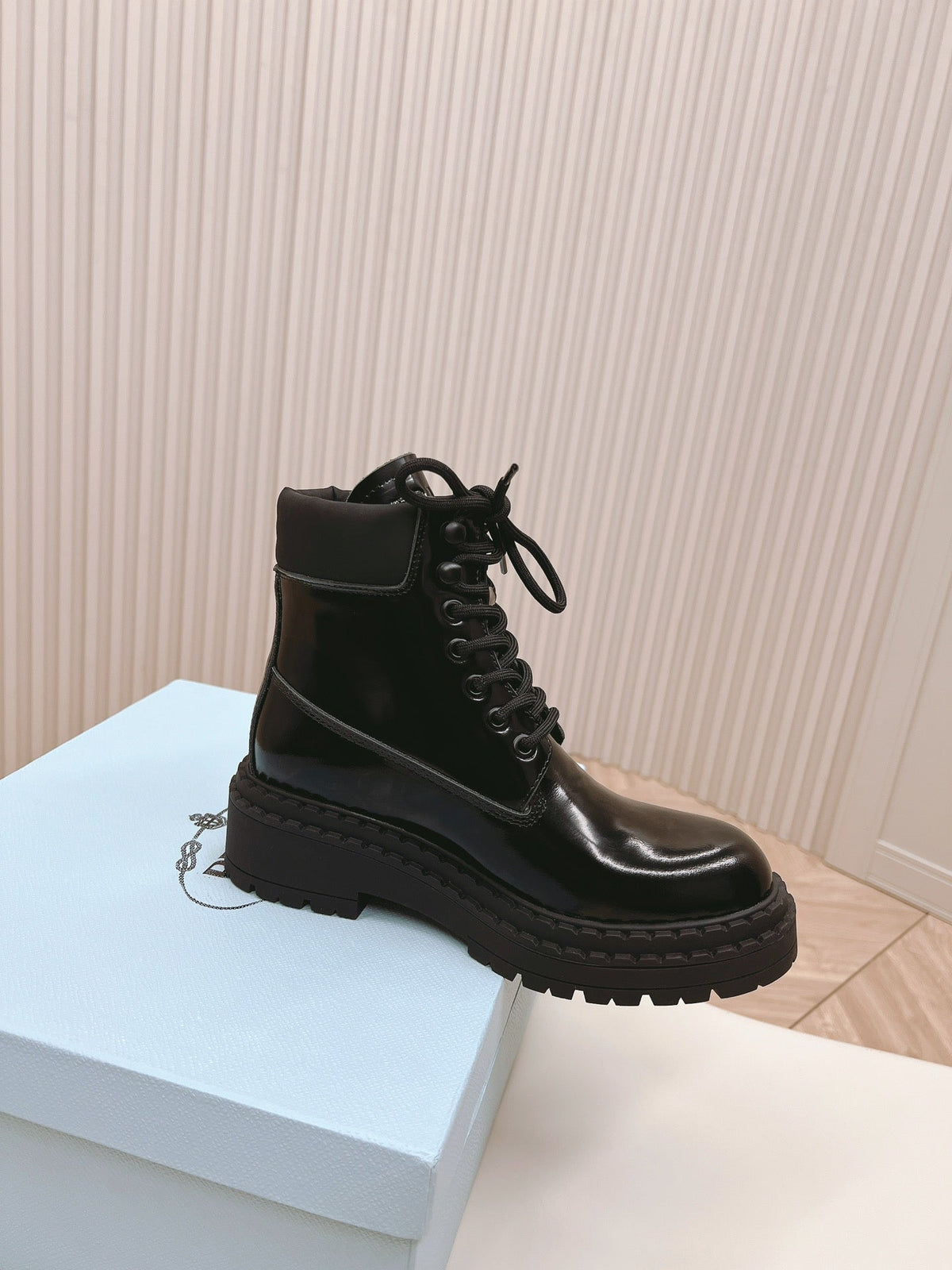 PRADA LACE-UP BOOTS GLOSSY BLACK CALFSKIN