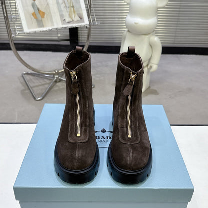 PRADA 25S ZIP-UP ANKLE BOOTS IN RK BROWN SUEDE