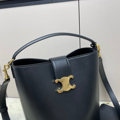 CELINE MEDIUM 28 LOUISE BAG IN BLACK SMOOTH CALFSKIN